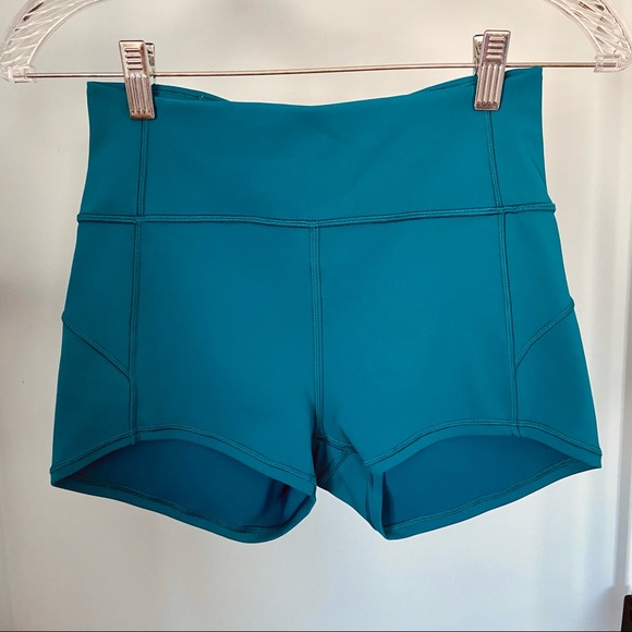 lululemon athletica Pants - Lululemon • In Movement Short Everlux 2.5” Cyprus
